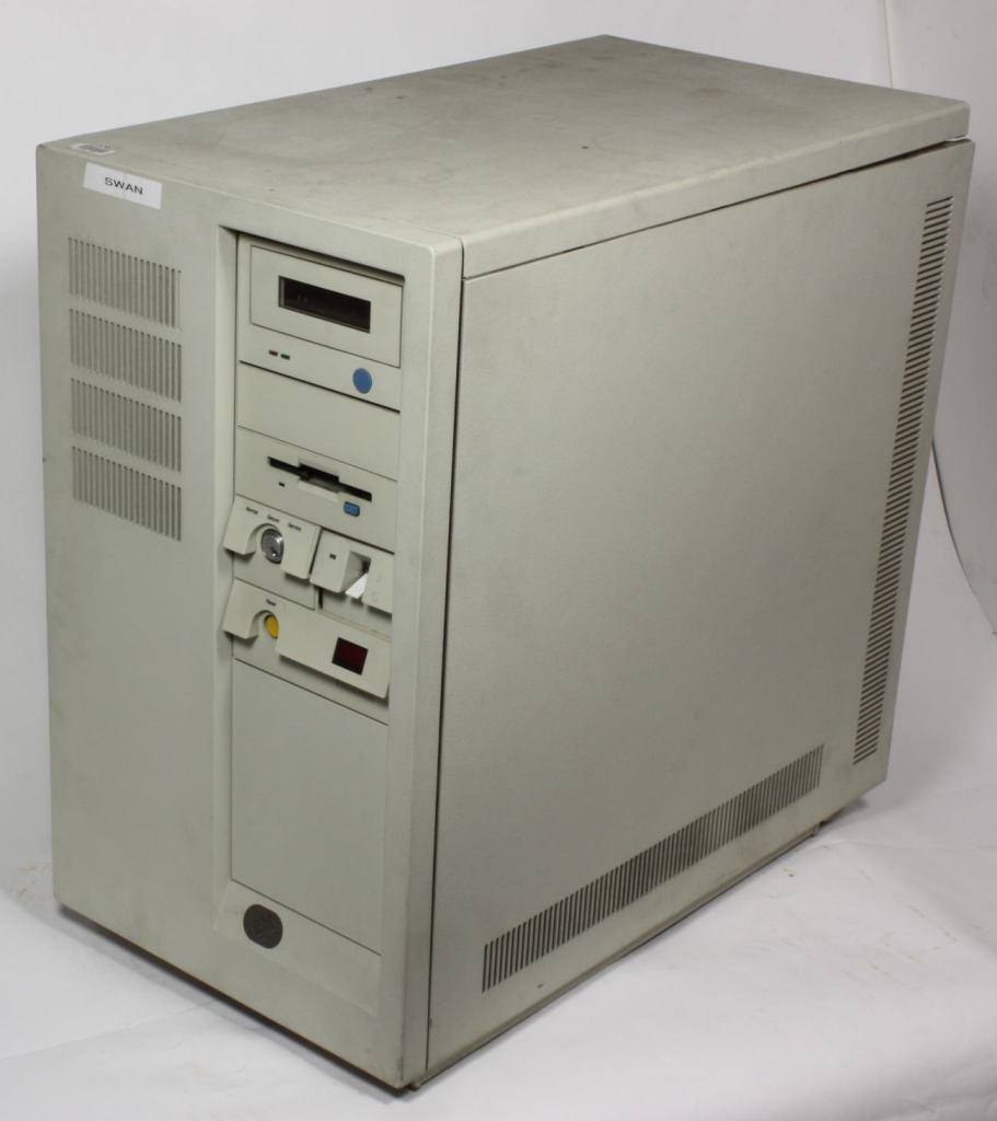 computer-ibm-server-model-7013-530-circa-1990-612192-medium